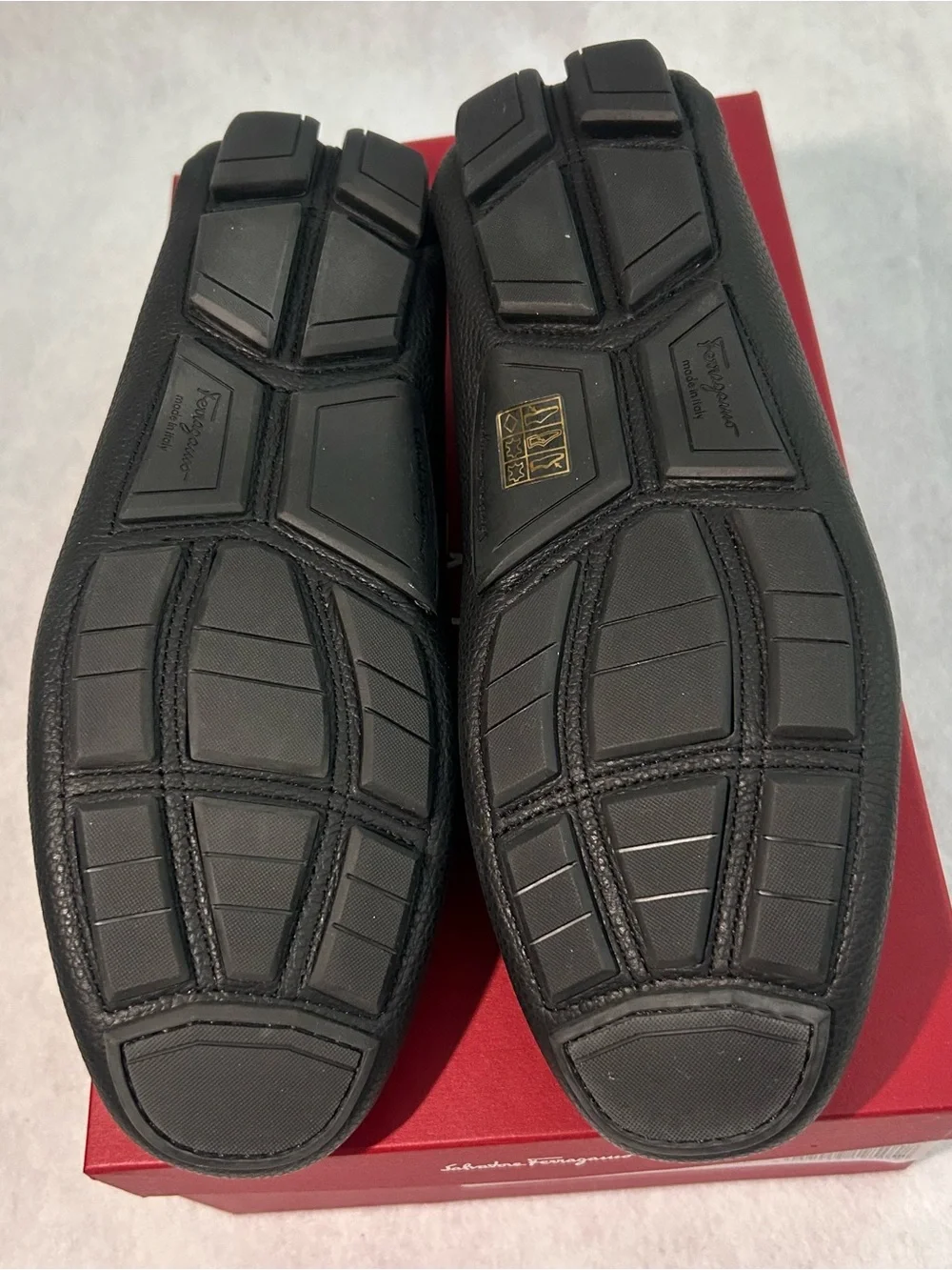 Salvatore Ferragamo salvatore ferragamo